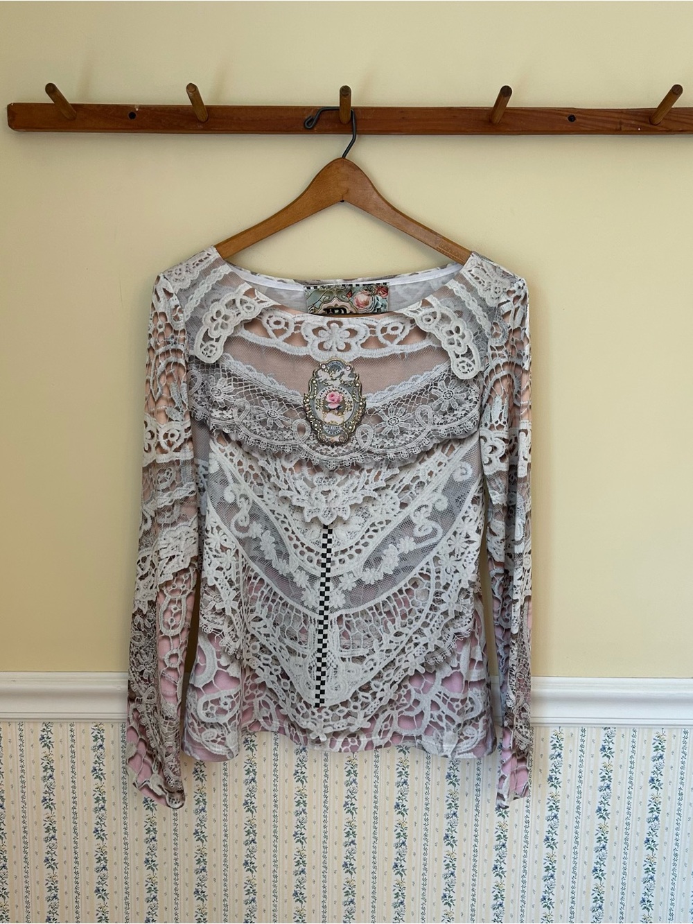 IPNG Patterned Long Sleeve Top